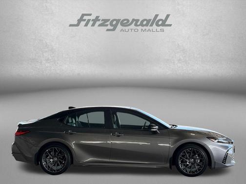 Heavy Metal w/Midnight Black Metallic Roof 2026 Toyota Camry XSE