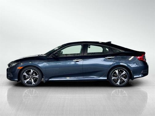 2017 Honda Civic Touring