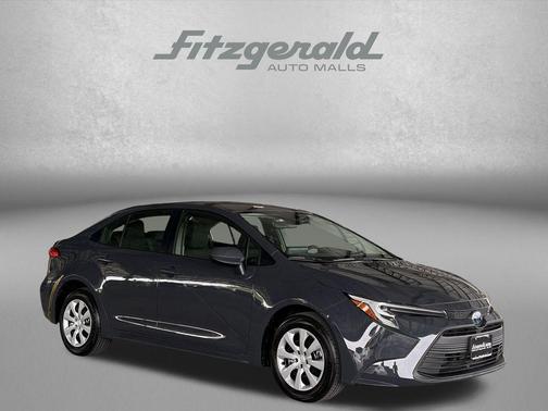 Underground 2025 Toyota Corolla Hybrid SE