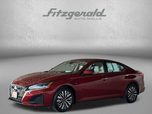 Scarlet Ember Tintcoat 2023 Nissan Altima 2.5 SV
