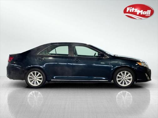 2014 Toyota Camry Hybrid XLE