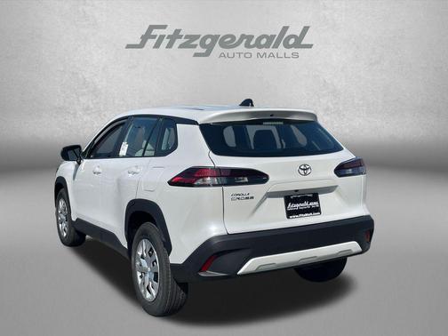 Wind Chill Pearl 2026 Toyota Corolla Cross L