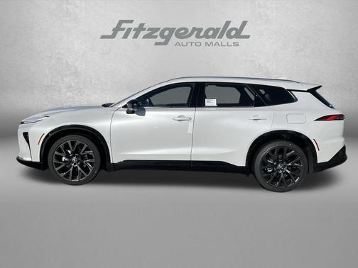 2025 Toyota Crown Signia Limited