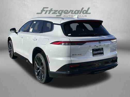 2025 Toyota Crown Signia Limited