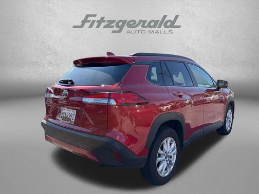 Barcelona Red Metallic 2024 Toyota Corolla Cross LE