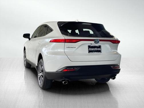 2023 Toyota Venza LE