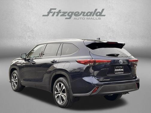 2020 Toyota Highlander Hybrid XLE