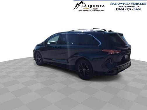 2022 Toyota Sienna XSE 7 Passenger