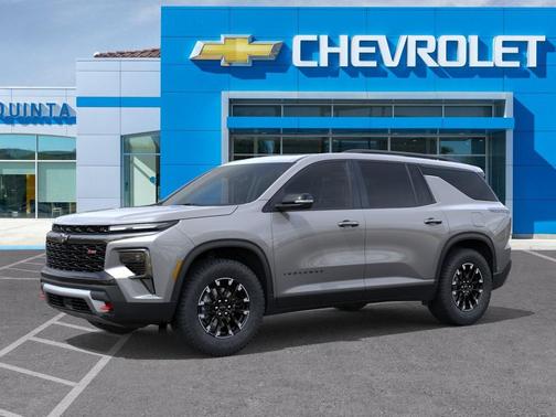 Sterling Gray Metallic 2026 Chevrolet Traverse AWD Z71