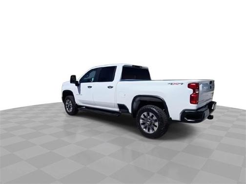 2023 Chevrolet Silverado 2500 Custom
