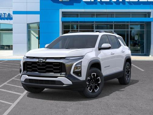 Polar White Tricoat 2027 Chevrolet Equinox FWD ACTIV