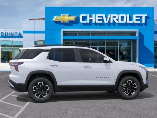 Polar White Tricoat 2027 Chevrolet Equinox FWD ACTIV