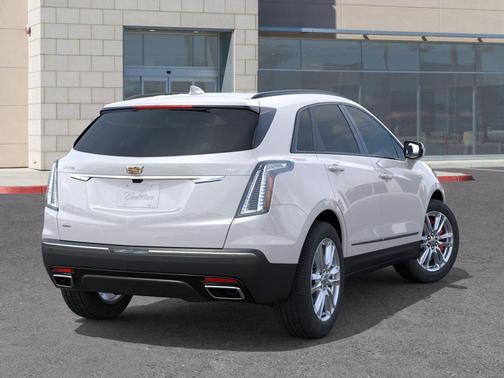 Crystal White Tricoat 2026 Cadillac XT5 Sport