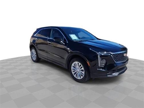 2024 Cadillac XT4 Luxury