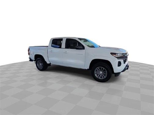 2025 Chevrolet Colorado WT