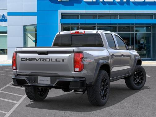 Sterling Gray Metallic 2026 Chevrolet Colorado Trail Boss