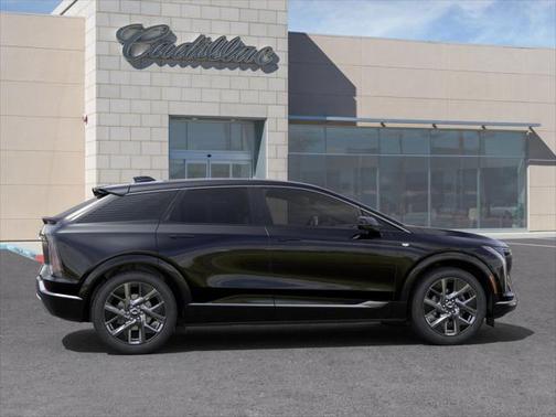 2025 Cadillac OPTIQ Luxury
