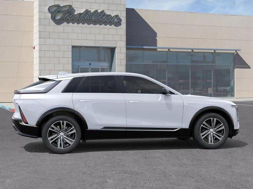 2026 Cadillac LYRIQ Premium Luxury