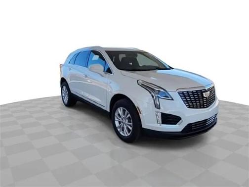 2025 Cadillac XT5 Luxury