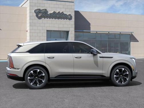 2025 Cadillac Escalade IQ Sport 2