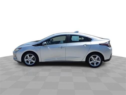 2018 Chevrolet Volt LT