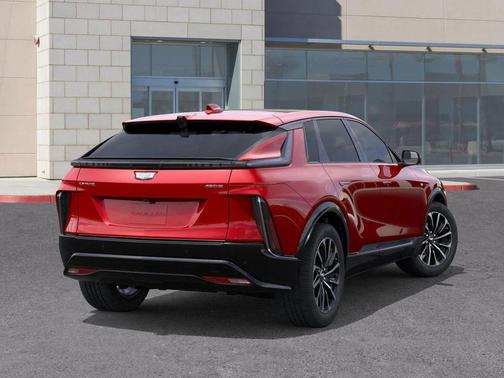 2025 Cadillac LYRIQ Sport
