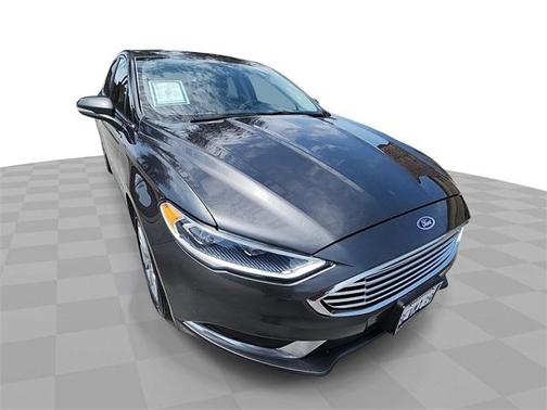2018 Ford Fusion Energi SE Luxury