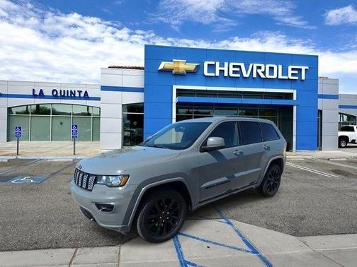 Gray Clearcoat 2020 Jeep Grand Cherokee Altitude