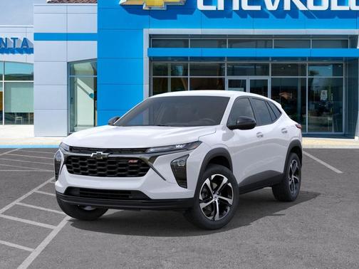 Summit White 2026 Chevrolet Trax FWD 1RS