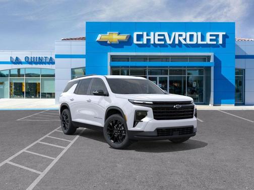 Summit White 2026 Chevrolet Traverse LT