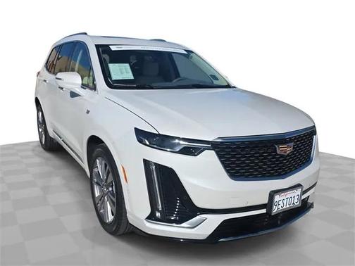 2023 Cadillac XT6 Premium Luxury FWD