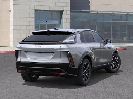 2025 Cadillac LYRIQ Sport