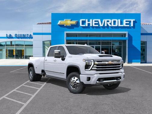 Polar White Tricoat 2026 Chevrolet Silverado 3500 High Country