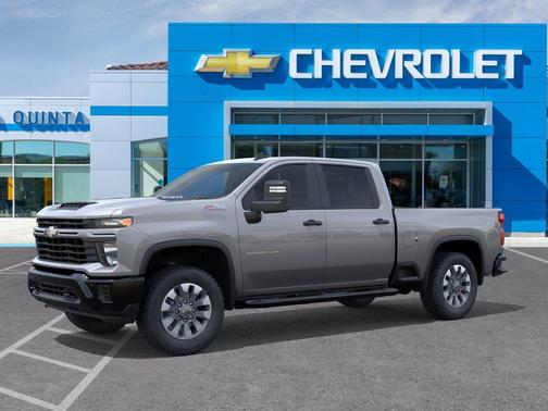Sterling Gray Metallic 2026 Chevrolet Silverado 2500 Custom