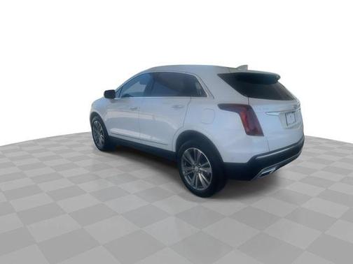 Crystal White Tricoat 2026 Cadillac XT5 Premium Luxury