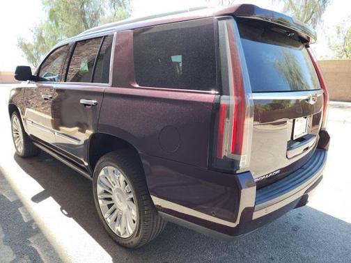 2017 Cadillac Escalade Platinum