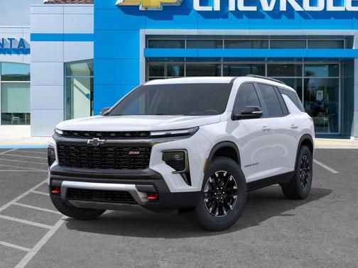 Polar White Tricoat 2026 Chevrolet Traverse AWD Z71