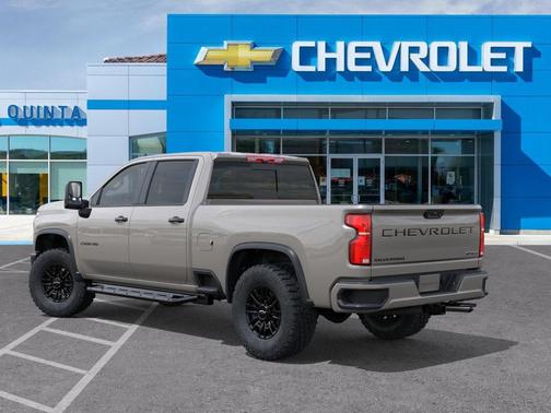White Sands 2026 Chevrolet Silverado 2500 Crew Cab, Standard Bed, XR2, 4WD