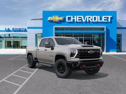 White Sands 2026 Chevrolet Silverado 2500 Crew Cab, Standard Bed, XR2, 4WD