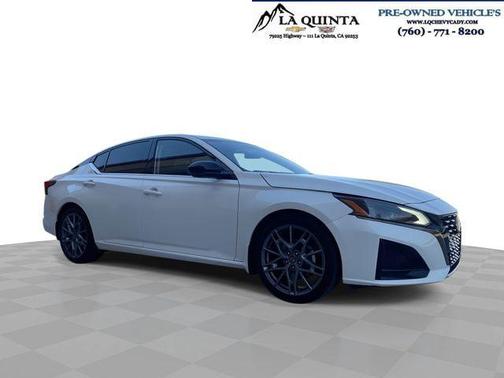 Pearl White Tricoat 2023 Nissan Altima SR VC-Turbo FWD