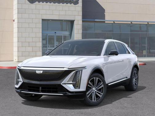 Vibrant White Tricoat 2026 Cadillac LYRIQ Premium Luxury