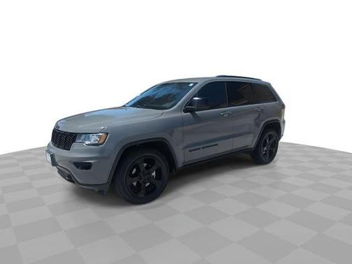 Gray Clearcoat 2019 Jeep Grand Cherokee Upland