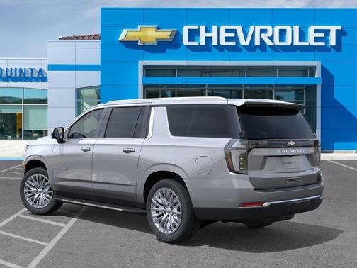 2025 Chevrolet Suburban LT