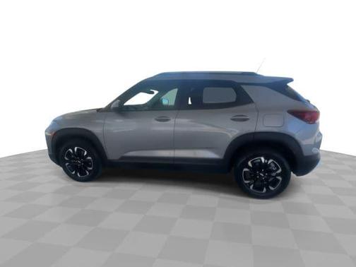 Sterling Gray Metallic 2023 Chevrolet Trailblazer LT