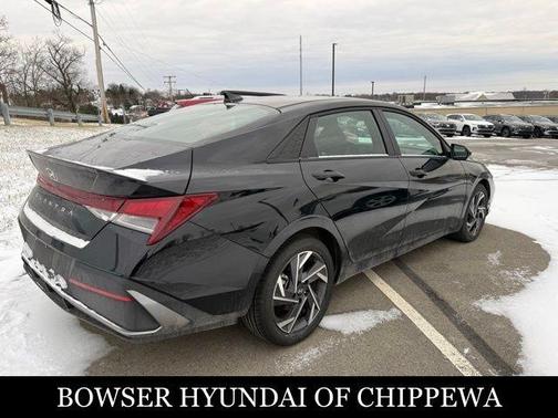 2025 Hyundai ELANTRA Sport