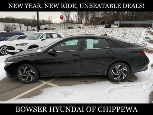 2025 Hyundai ELANTRA Sport