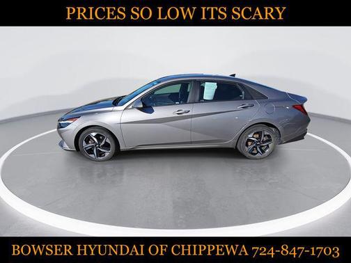2023 Hyundai ELANTRA SEL