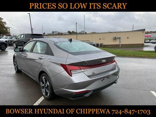 2023 Hyundai ELANTRA SEL