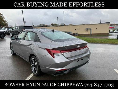 2023 Hyundai ELANTRA SEL