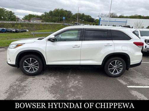 Blizzard Pearl 2019 Toyota Highlander XLE